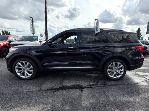 2023 Ford Explorer Platinum