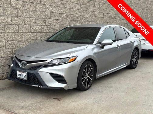 2018 Toyota Camry SE