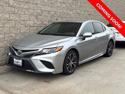 2018 Toyota Camry SE