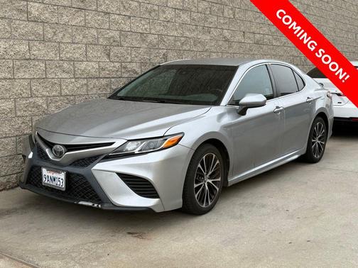 2018 Toyota Camry SE