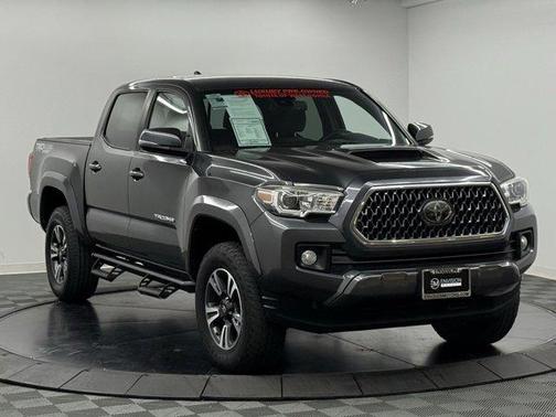 2018 Toyota Tacoma TRD Sport