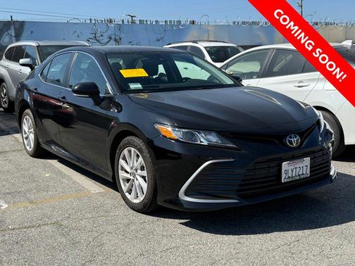 2024 Toyota Camry LE