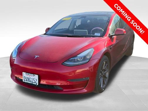 2022 Tesla Model 3 Standard Range