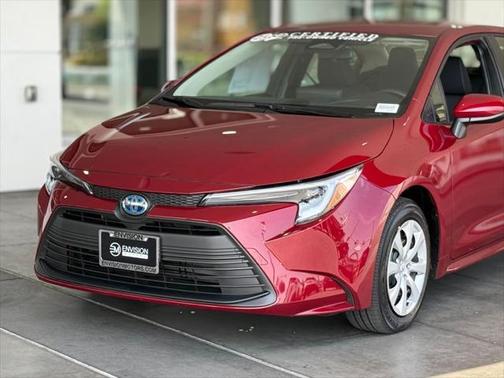 2025 Toyota Corolla Hybrid LE