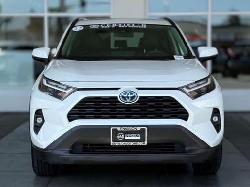 2022 Toyota RAV4 Hybrid XLE Premium