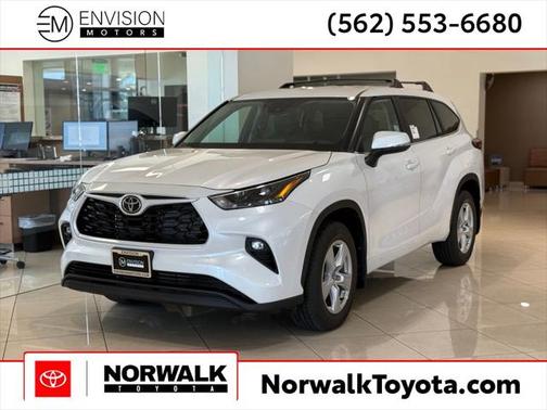 2025 Toyota Highlander LE
