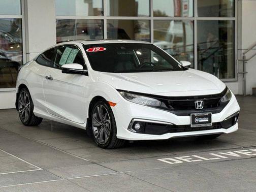 2019 Honda Civic Touring