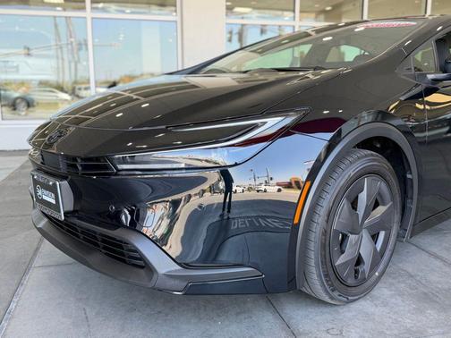 Midnight Black Metallic 2024 Toyota Prius LE