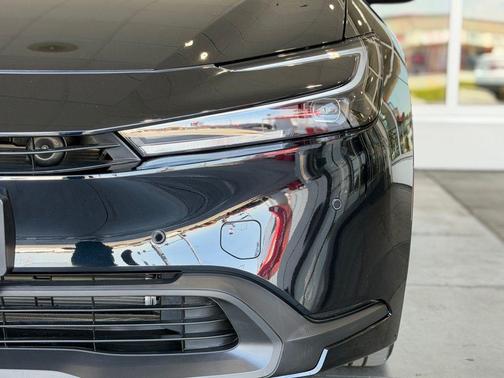 Midnight Black Metallic 2024 Toyota Prius LE