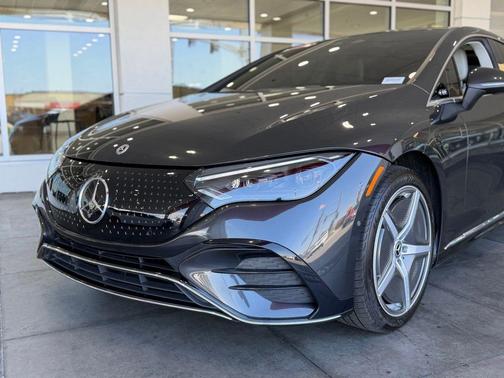 Graphite Grey Metallic 2023 Mercedes-Benz EQE 500 4MATIC+