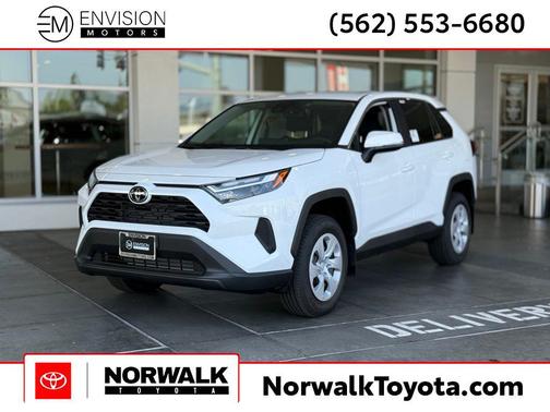 2025 Toyota RAV4 LE