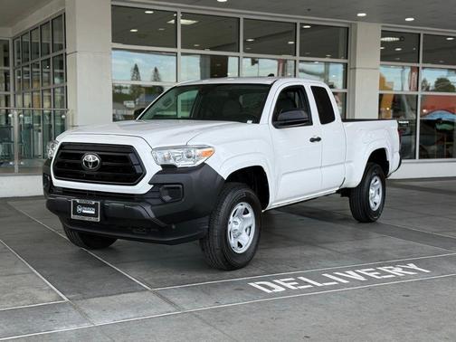 2022 Toyota Tacoma SR
