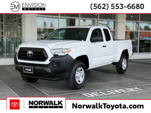 2022 Toyota Tacoma SR