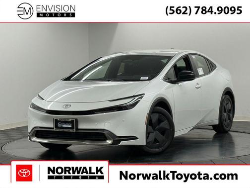 2026 Toyota Prius Plug-In Hybrid SE