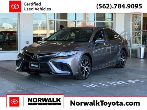 2021 Toyota Camry SE