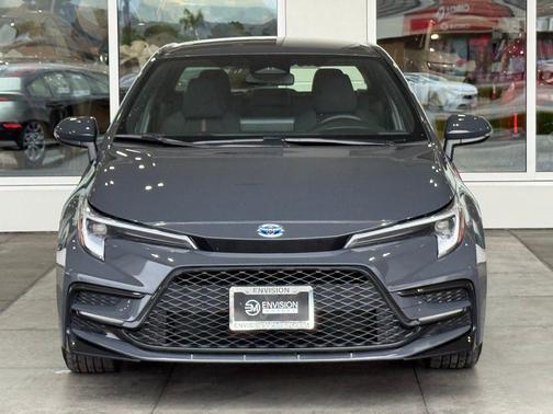 2024 Toyota Corolla Hybrid SE