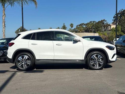 2025 Mercedes-Benz GLA 250 4MATIC