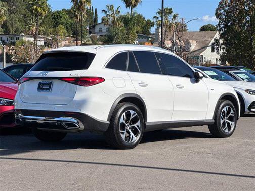 2025 Mercedes-Benz GLC 350e Base