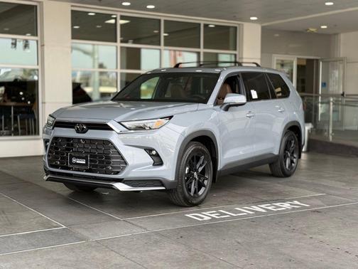 2026 Toyota Grand Highlander Hybrid Limited MAX