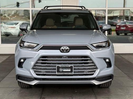 2026 Toyota Grand Highlander Hybrid Limited MAX