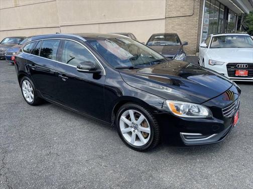 2017 Volvo V60 T5 Premier