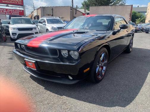 2012 Dodge Challenger SXT