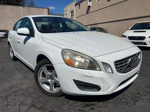 2012 Volvo S60 T5