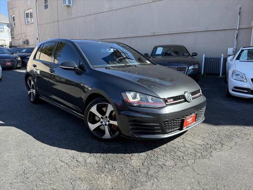 2017 Volkswagen Golf GTI 2.0T Autobahn 4-Door