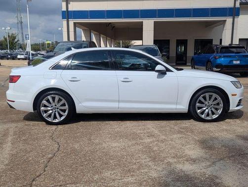2017 Audi A4 2.0T ultra Premium