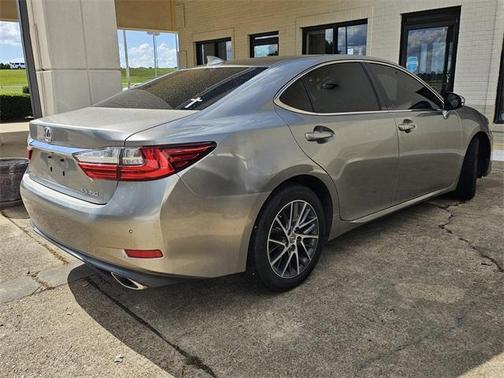 2018 Lexus ES 350 Base