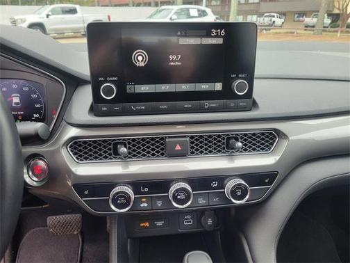 2024 Acura Integra Base