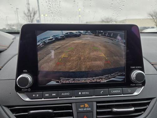 2021 Nissan Altima 2.5 SR