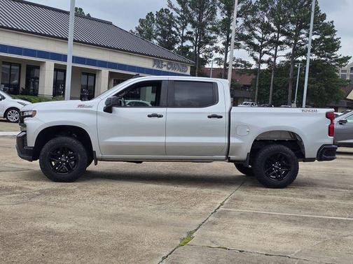 Silver Ice Metallic 2021 Chevrolet Silverado 1500 LT Trail Boss