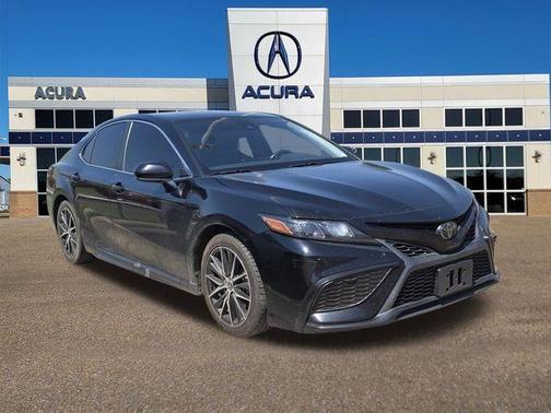 Midnight Black Metallic 2021 Toyota Camry SE