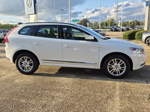 2016 Volvo XC60 T5 Drive-E