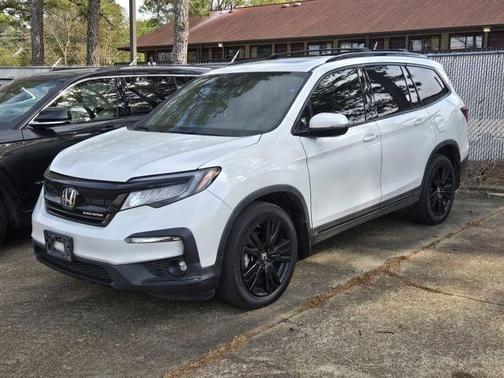 White 2021 Honda Pilot Black Edition