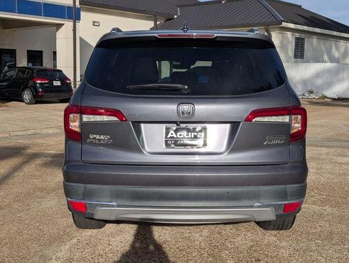 2019 Honda Pilot Touring 8-Passenger