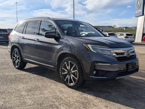 2019 Honda Pilot Touring 8-Passenger