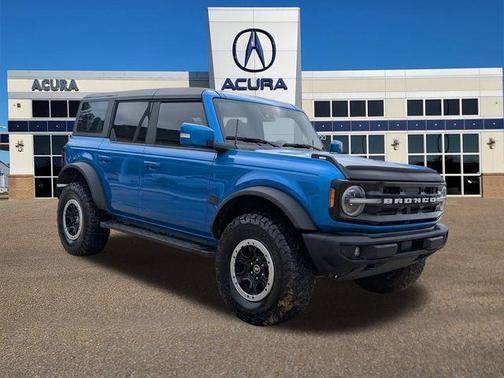 2022 Ford Bronco Outer Banks