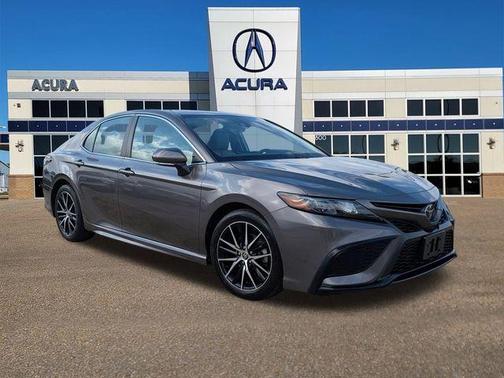 2022 Toyota Camry SE Nightshade