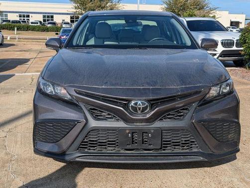 2022 Toyota Camry SE Nightshade