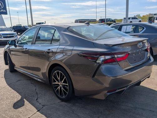 2022 Toyota Camry SE Nightshade