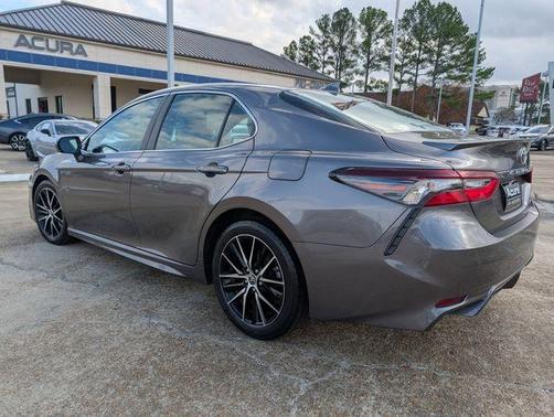 2022 Toyota Camry SE Nightshade