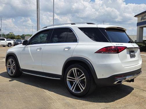 White 2020 Mercedes-Benz GLE 450 Base