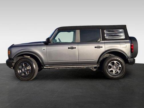 Carbonized Gray Metallic 2023 Ford Bronco Big Bend