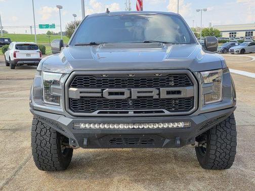 2020 Ford F-150 Raptor