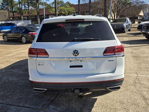 2022 Volkswagen Atlas 3.6L SE w/Technology