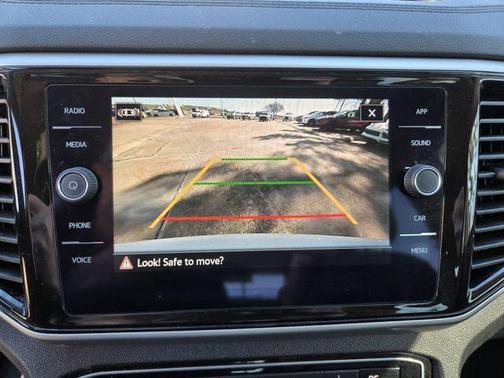 2022 Volkswagen Atlas 3.6L SE w/Technology