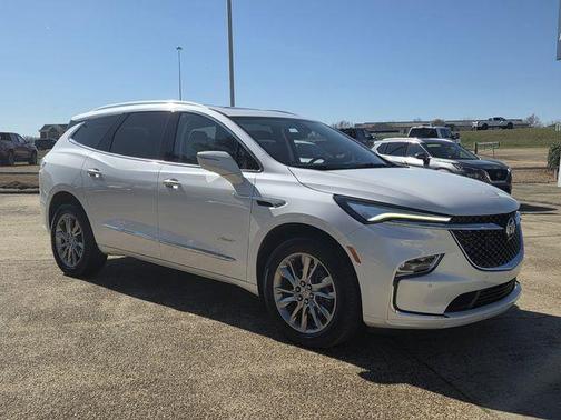 2023 Buick Enclave Avenir