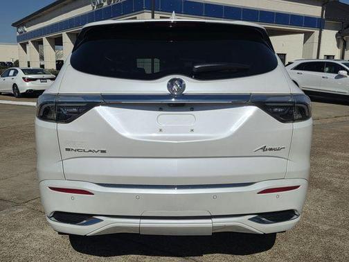 2023 Buick Enclave Avenir